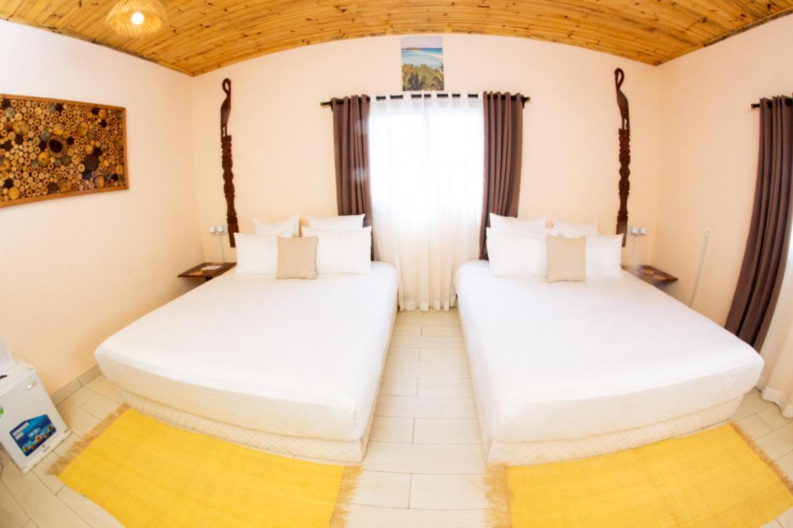 Bira Hotel Antsirabe Exterior photo