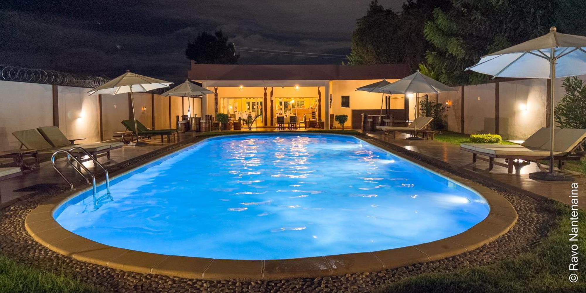 Bira Hotel Antsirabe Exterior photo